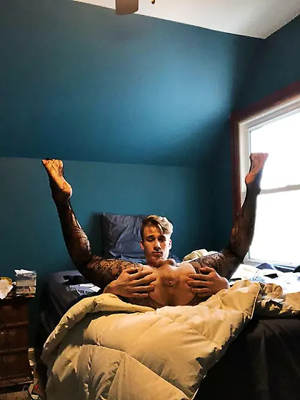 Sissy exposed! His snap is vdawgydawg24