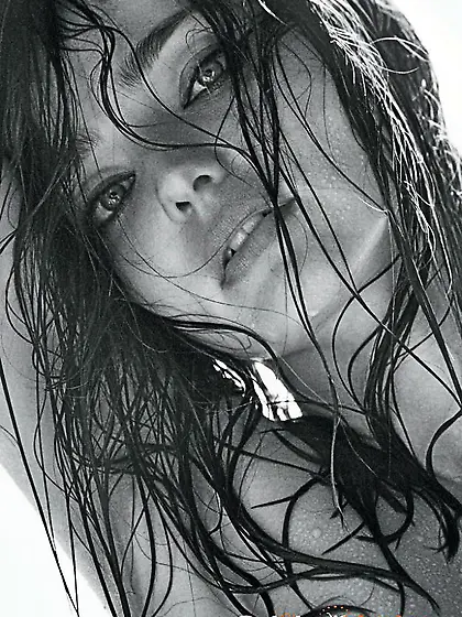 Miranda Kerr Topless