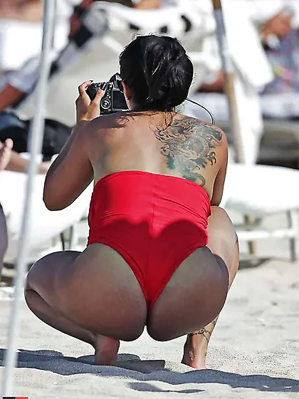 Arab hook-up bomb in the beach