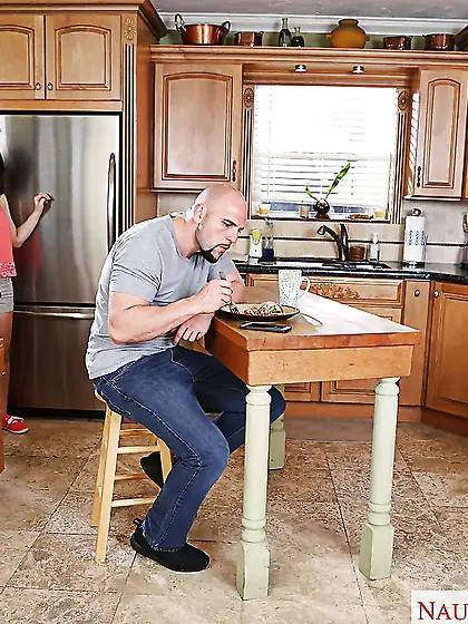 Horny girlfriend seduction