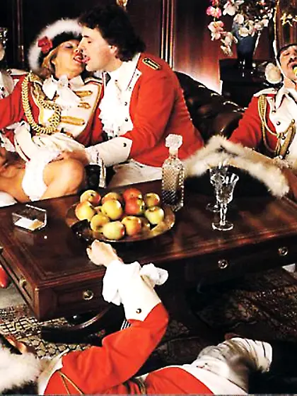 Awesome pissing scene retro