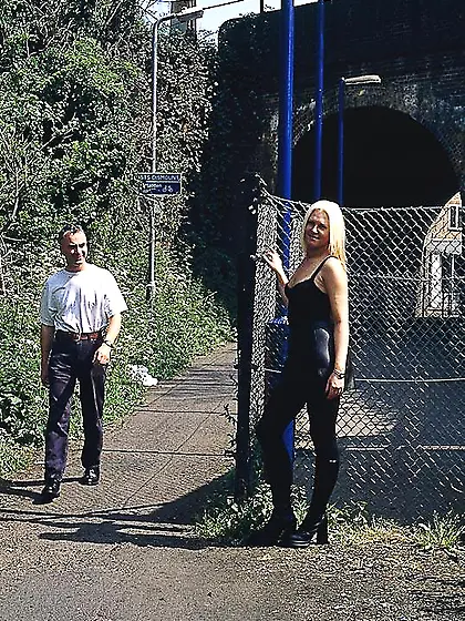 27 yo Blonde Lauren Hand jobs