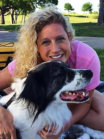 Amy shows off her titties at mardi gras