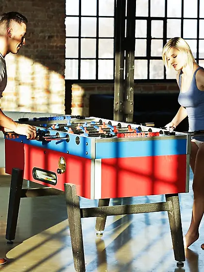 Sweet blonde babe wait