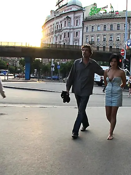 Sluts strapless dress open