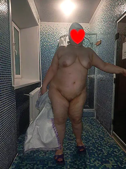 Russian bbw mature mom naked in sauna