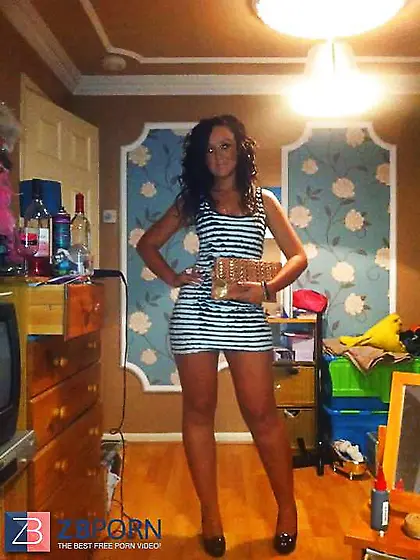 British slag wants to be superstar