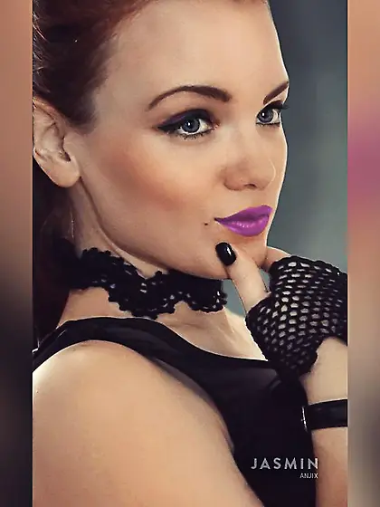 Camgirl athletic dildo