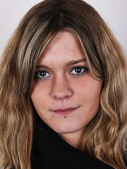 Hot young chick wearing