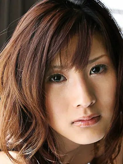 Naughty and hot Asian Sara Tsukigami shows her bushy slit in bat