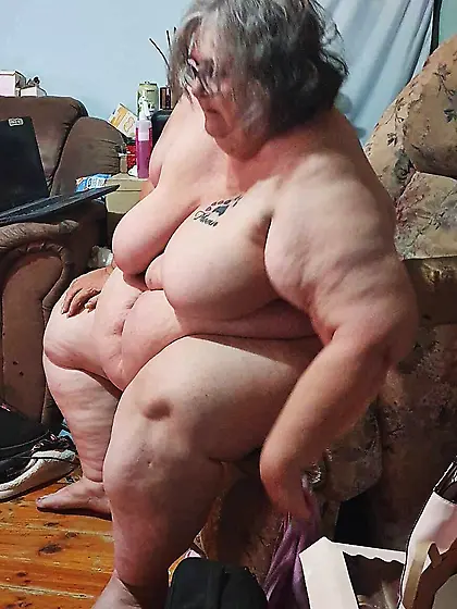 more supersize fat fuck pig me