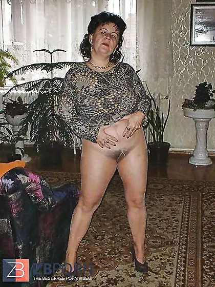 Jaw-Dropping Mums in Stockings