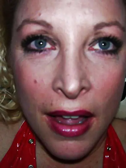 BIG-BOOBED MATURE THROATING AND ROMPING