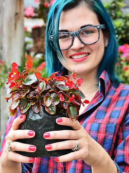 Hipster girl's fuck is so authentic it feels like you're there