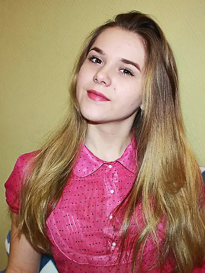 White teen dancing snapshot