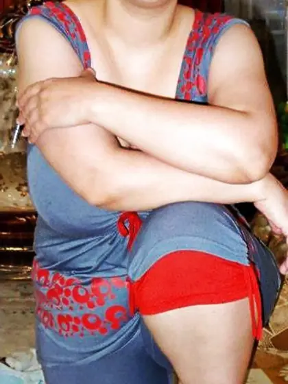 Iran super-hot Mummy