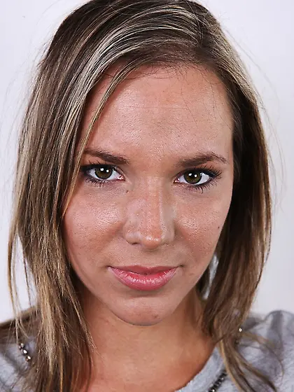 Seductive home girl bouncy