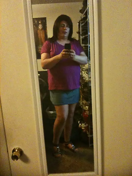 Tranny Which Goes Shopping at Wal-Mart