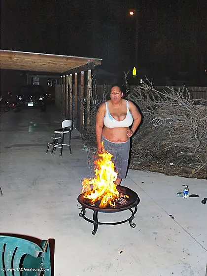 Big tits exhibitionist curvy