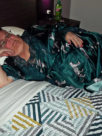 MARRIED WIFE HOTEL SLUT!