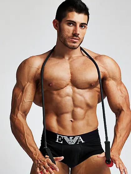 White gay muscularmaster zoom