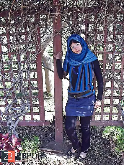 Arab hijab comment four more