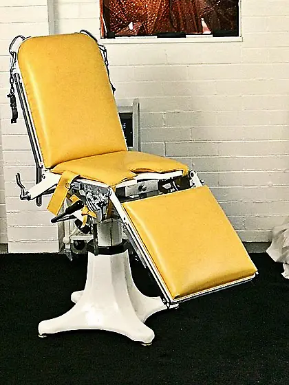 Super hot wax treatment for a young darling