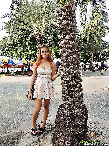 Guy hooks up with exotic sexpot who gladly demonstrates big nipp