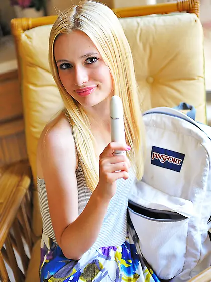 Cute blond babe,  Kennedy Kressler masturbating with carrots and