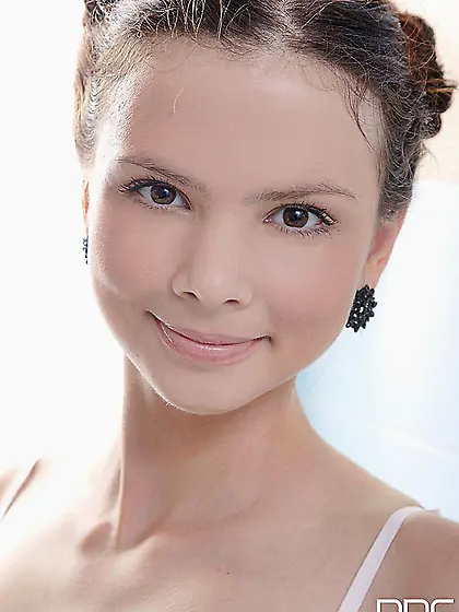 Pretty teen looking gal Margarita C is sticking a small white di