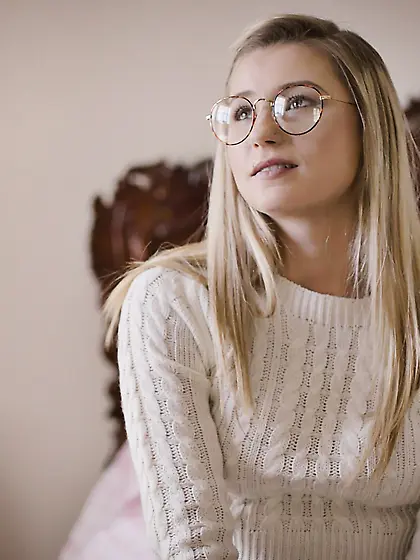 Whitney Wright and Carolina Sweets take turns getting their tigh