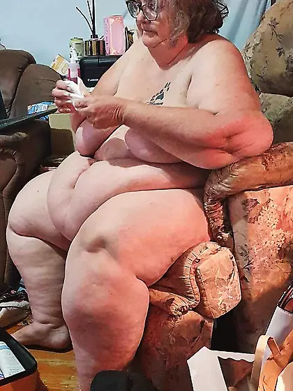 more supersize fat fuck pig me