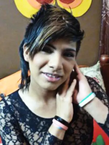 Brunette isabella perform anal