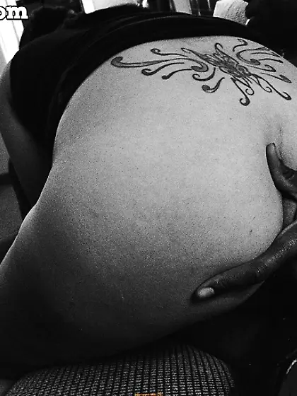 Big-booty tattooed brunette cunt