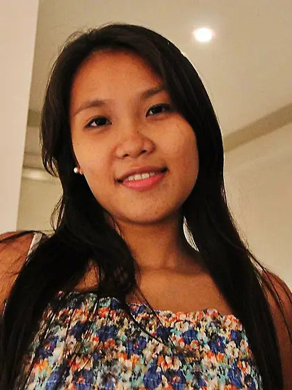 Pinay chick named Corazon is happy to get smashed by big D