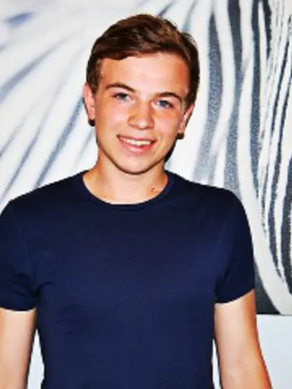 Brunette Young Man Stevesweetbb Fingering.