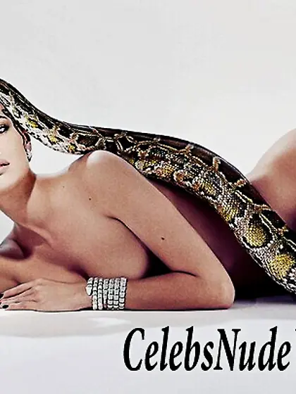 Irina Shayk snake pic