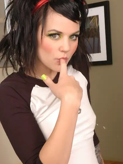 Session of lesbian sex went well and emo young women were lucky