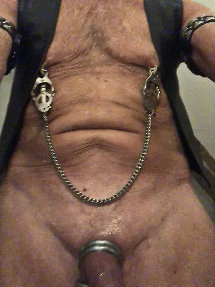 Into big daddys with small sons