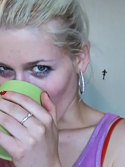 Crazy outdoor cock-riding action