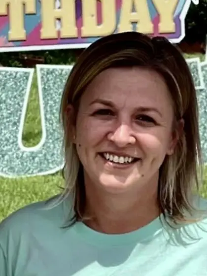 Wonder if Amanda’s husband saw this grope