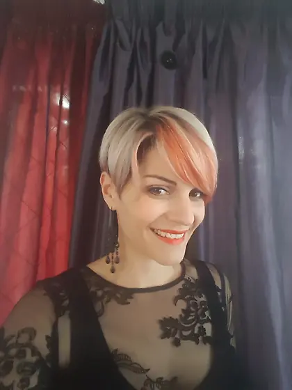 Unaware Exposed Helen's private gallery