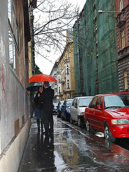 After fun with dildo twin-tailed brunette is ready for affair wi