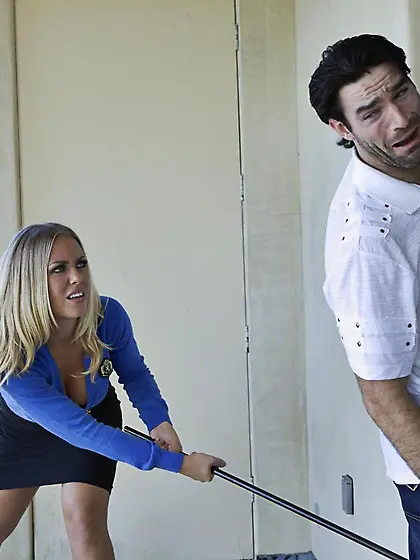 Fair haired busty bombshell Nicole Aniston enjoys hardcore sex w