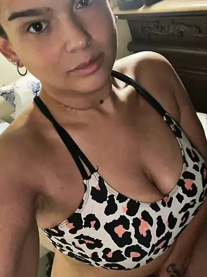 I sell all my used items to fit all ur desires