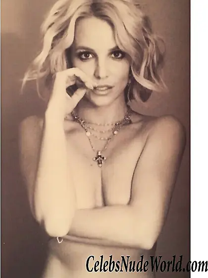 Britney Spears Topless Photo