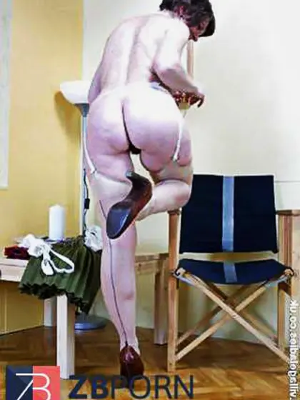 Miss jones in tights