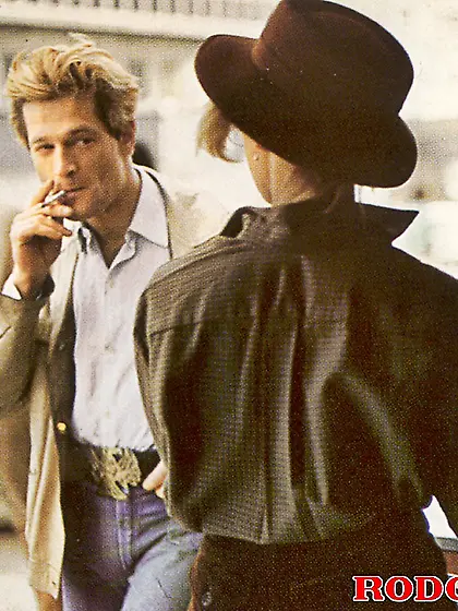 Blonde retro babe enjoys