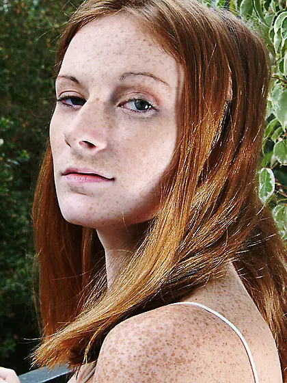 The sweet redhead bimbo Allison Wyte shows the tender shaved pus