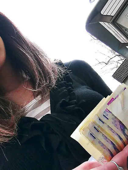 Kelly Jai agrees to go to the woods with this dude and get her p